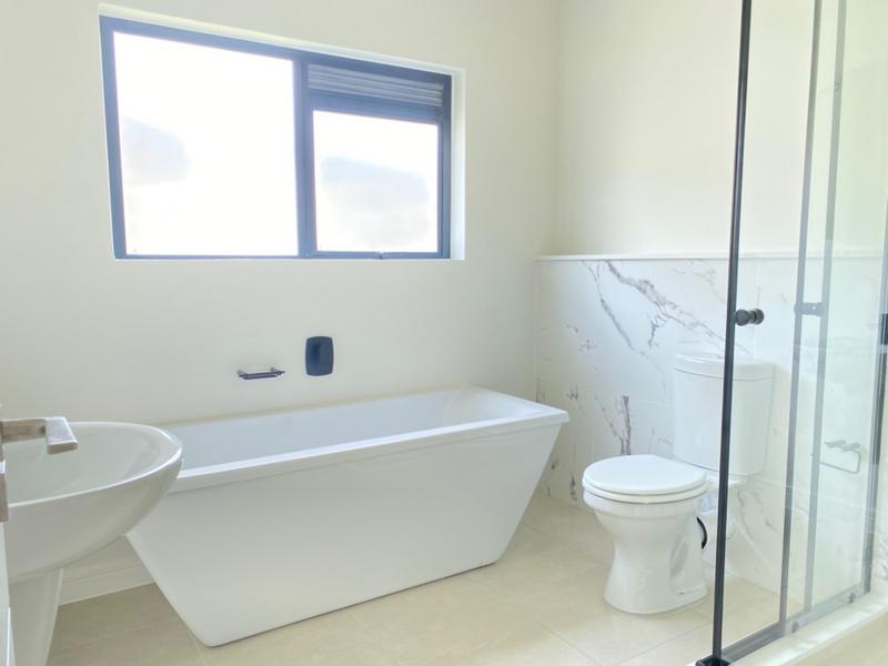 To Let 3 Bedroom Property for Rent in Croydon Western Cape